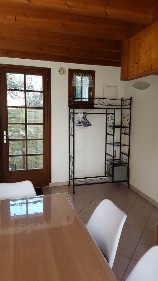 Villa L'Abri D'Emilie Saint-Xandre Esterno foto