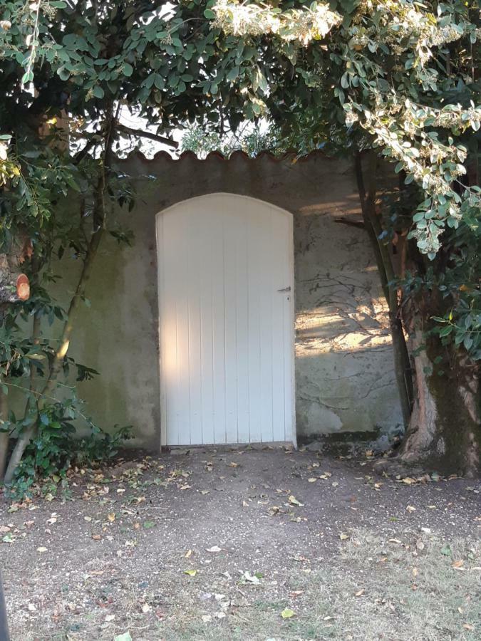 Villa L'Abri D'Emilie Saint-Xandre Esterno foto