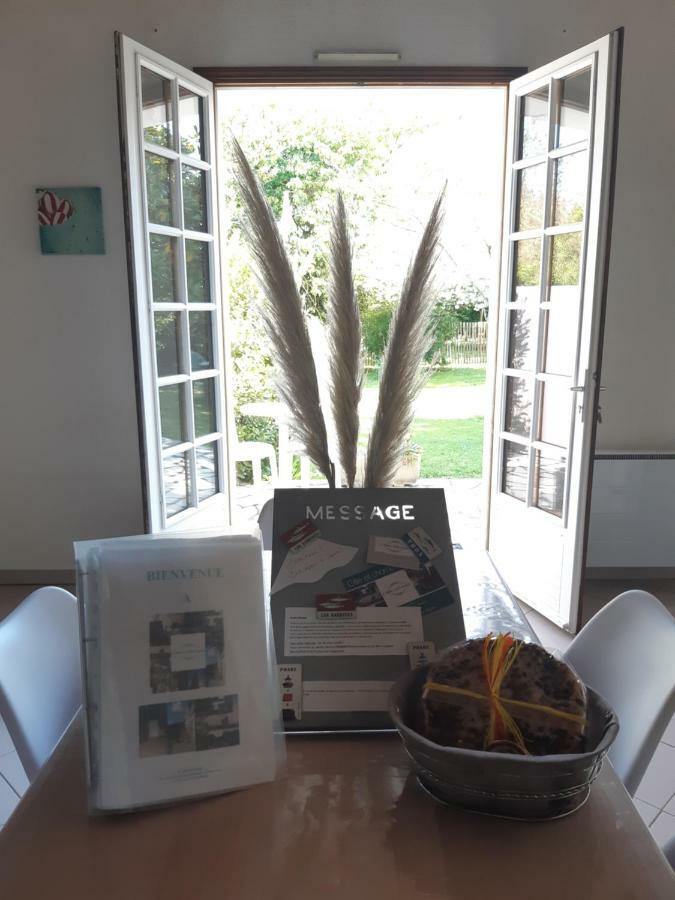 Villa L'Abri D'Emilie Saint-Xandre Esterno foto
